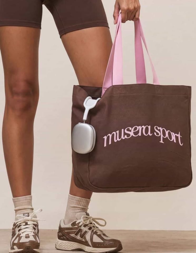 Дамска чанта за пътуване и спорт Musera everyday Tote - Image 3