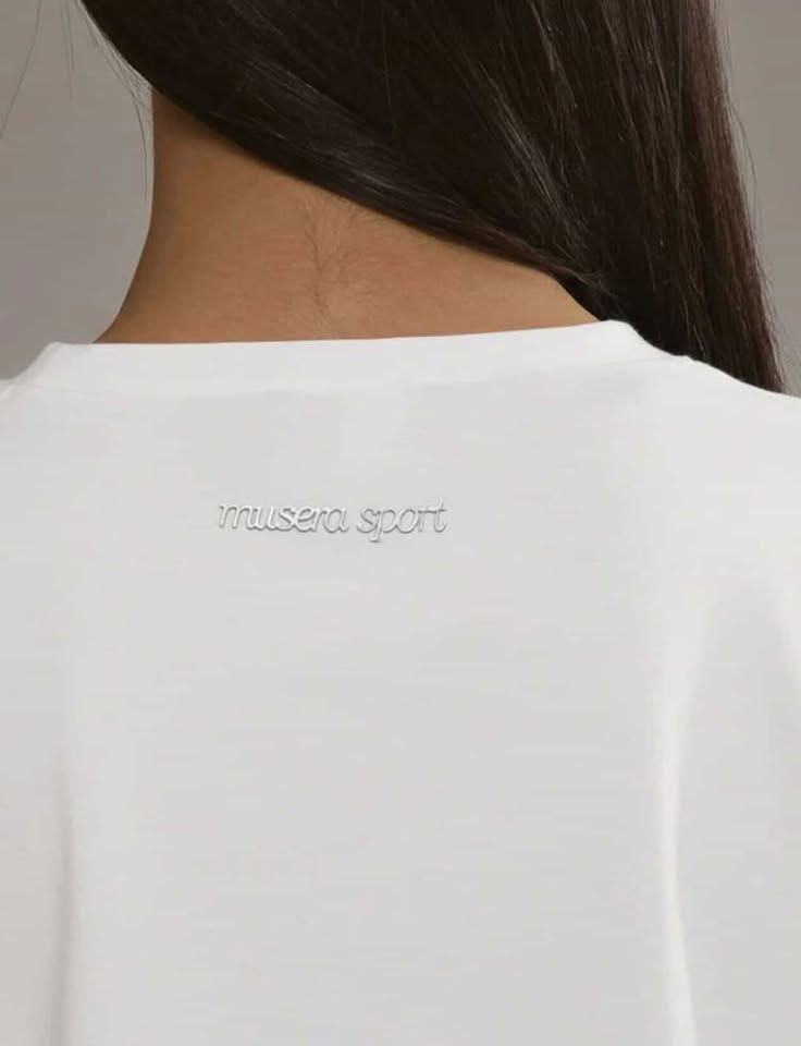 Дамска овърсайз тениска Musera – loose fit тренди модел - Image 5